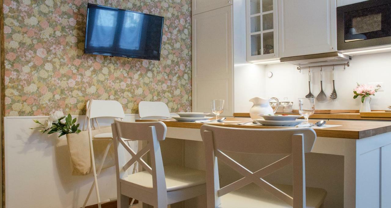 Flowers Apartment Joivy 25 コモ エクステリア 写真
