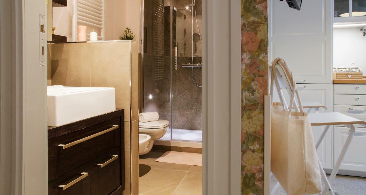 Flowers Apartment Joivy 25 コモ エクステリア 写真