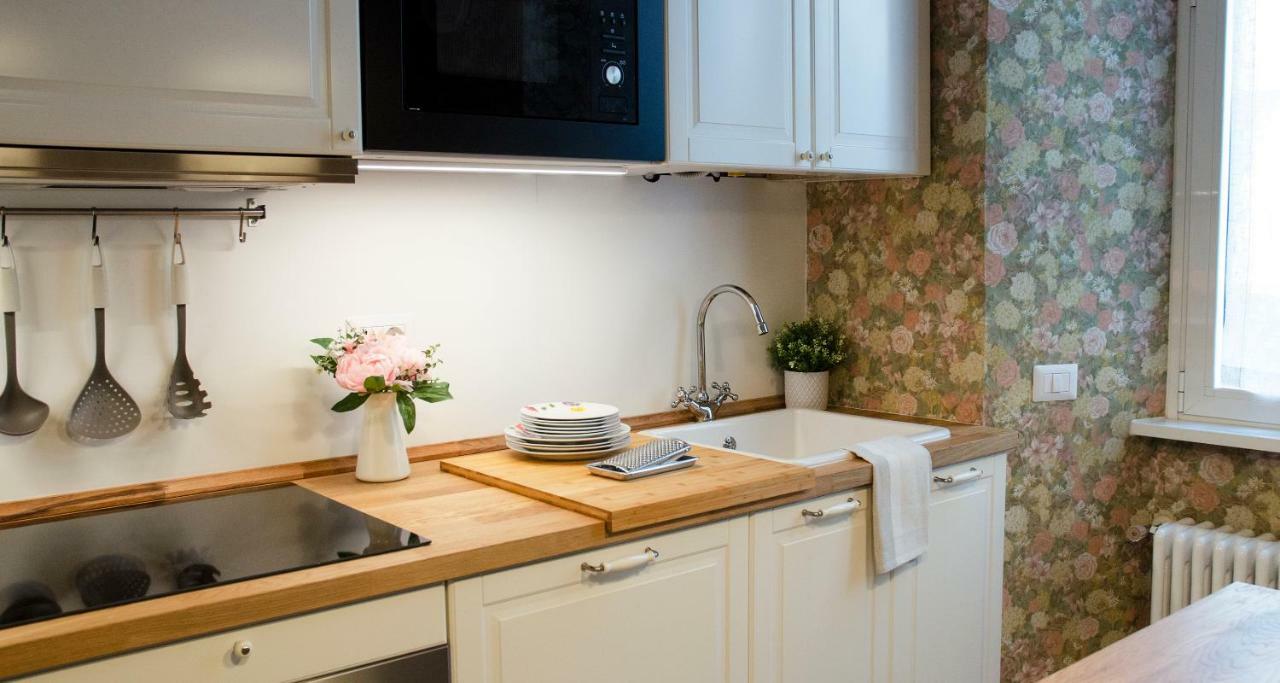 Flowers Apartment Joivy 25 コモ エクステリア 写真